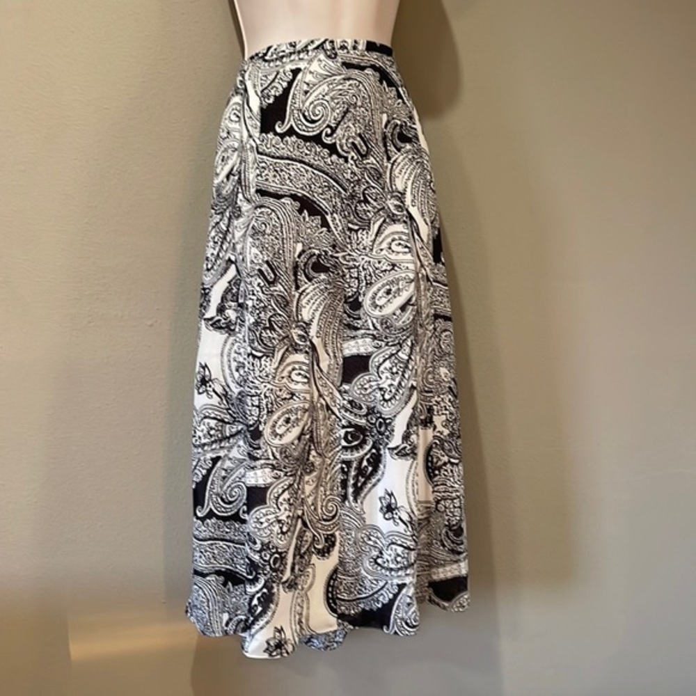 NWT Ellen Tracy Full Skirt 24